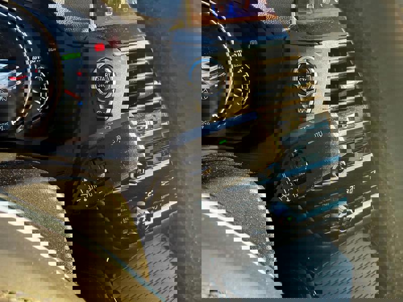 Image BMW X4 30d 3.0 265 xLine xDrive  Full leds TO GPS Caméra Carplay Sièges cuir élec chauffants Régul Clim aut